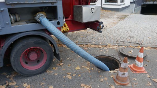 Emergency Septic Tank Pumping